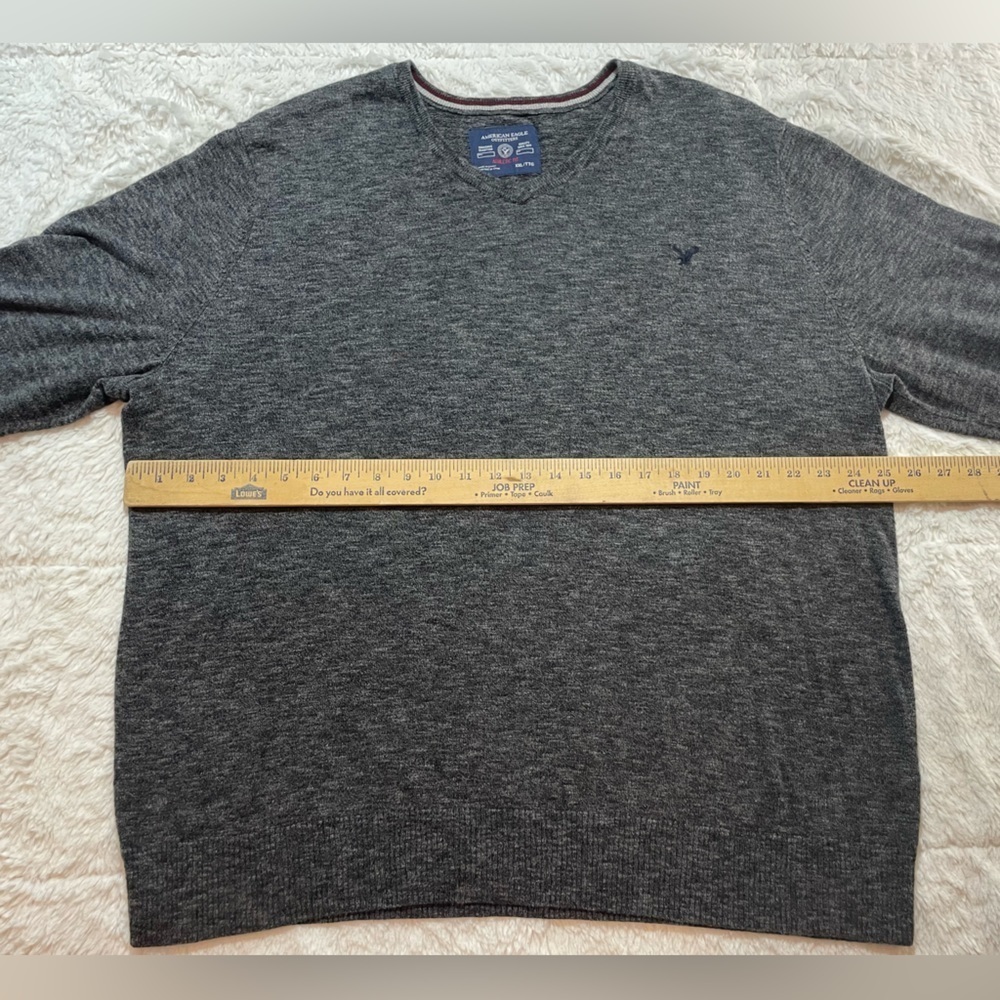 American Eagle Sweater‎ Mens 2XL Gray Cotton V Neck Athletic Fit Y2K Lightweight - Picture 6 of 7